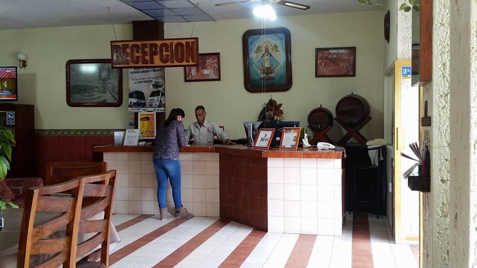 Hotel Topacio San Juan de los Lagos Bagian luar foto